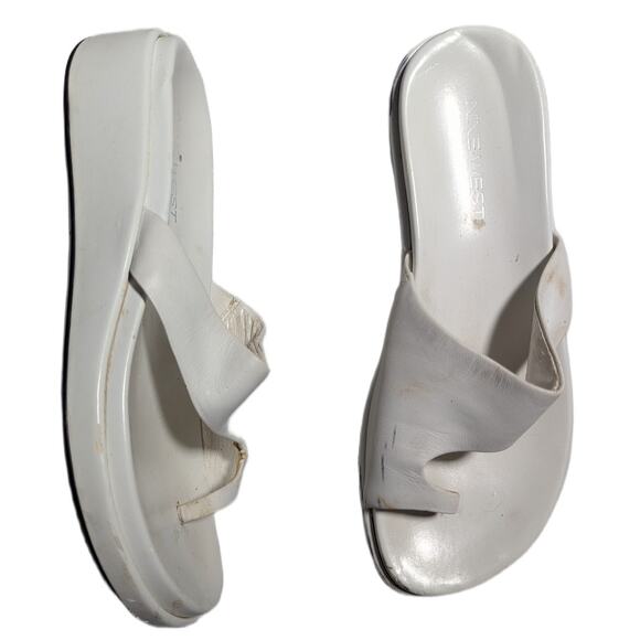 Vtg Y2K Nine West White Leather Toe Loop Low Wedge Summer Slide Sandals Sz 5.5 - Picture 1 of 10